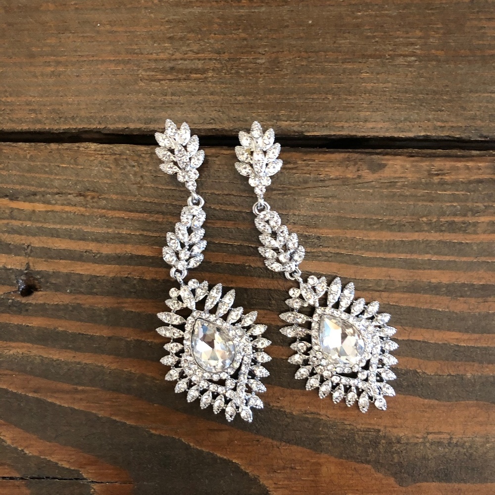 Crystal drop earrings